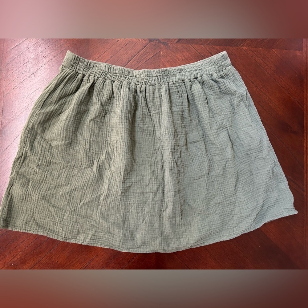 NEW Anthropologie Green Smocked Skater Mini Skirt - Picture 5 of 6